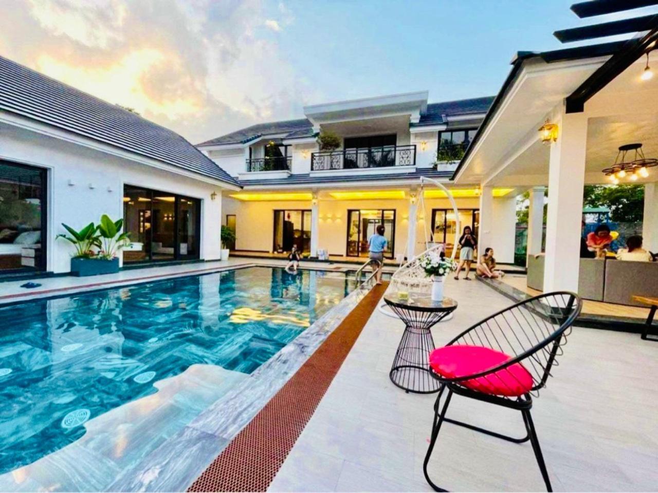 Sapphire Villa - Venuestay Luong Son  المظهر الخارجي الصورة