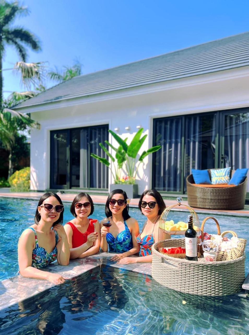 Sapphire Villa - Venuestay Luong Son  المظهر الخارجي الصورة
